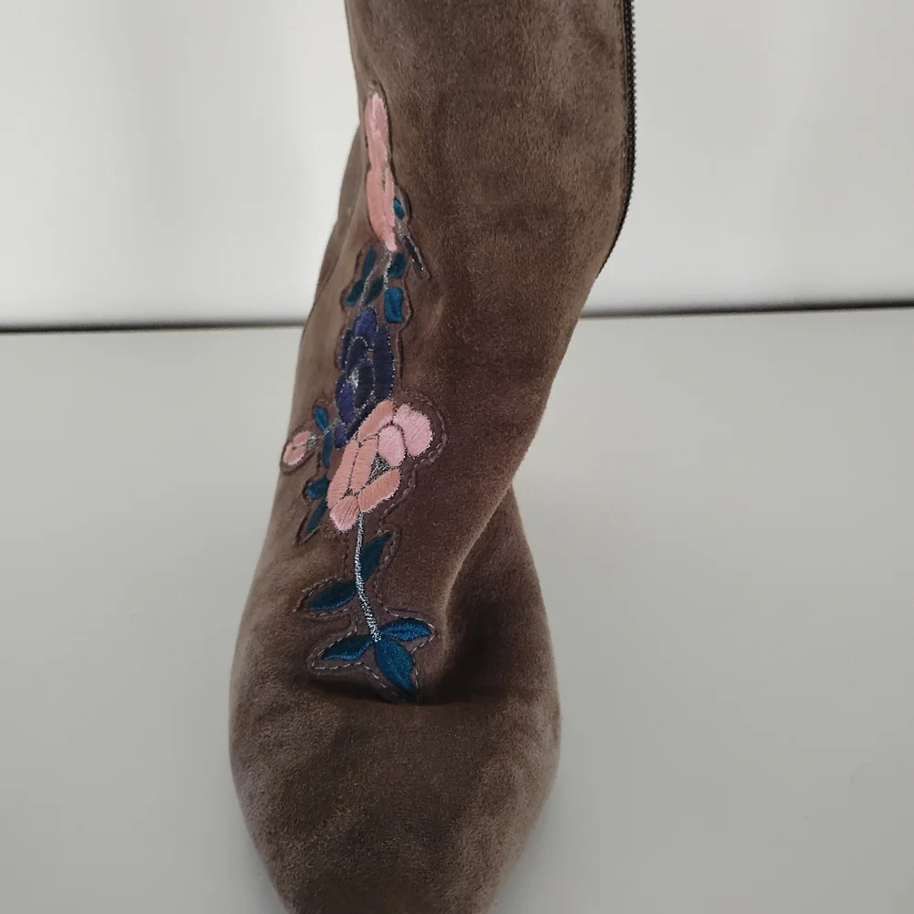 Steven by Steve Madden Size 7 1/2 Floral Ankle Boots - Picture 11 of 13
